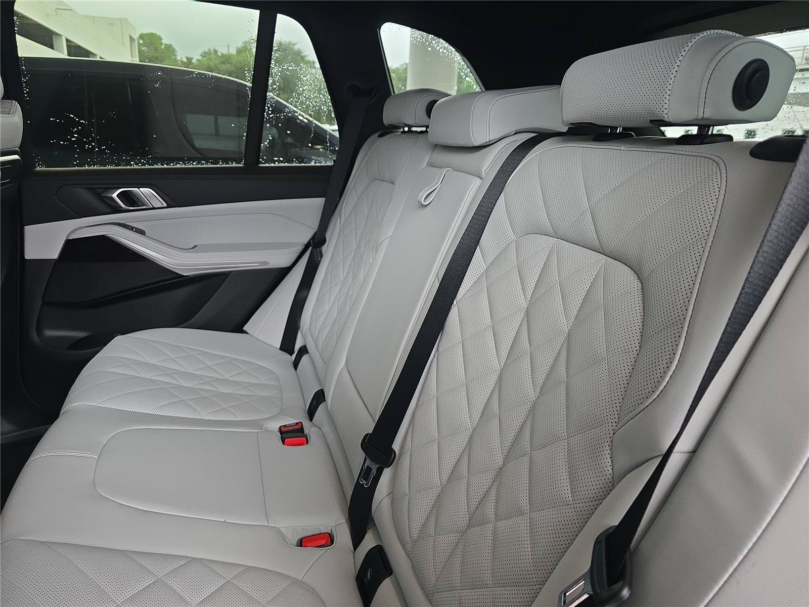 Used 2026 BMW X5 sDrive40i RWD image 12