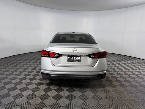 Used 2026 Nissan Altima 2.5 SV FWD image 10