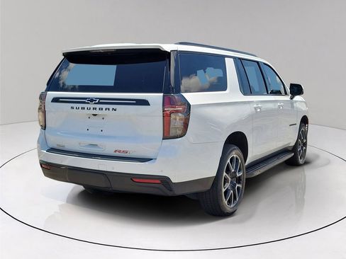 Used 2024 Chevrolet Suburban RST w/ Luxury Package RWD image 6