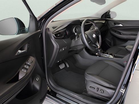 Used 2023 Buick Encore GX Select image 11