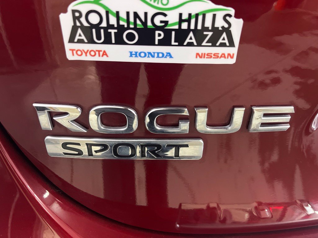 Used 2022 Nissan Rogue Sport SV AWD/4WD image 42