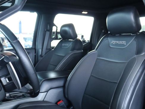 Used 2019 Ford F150 Raptor w/ Equipment Group 802A Luxury AWD/4WD image 16