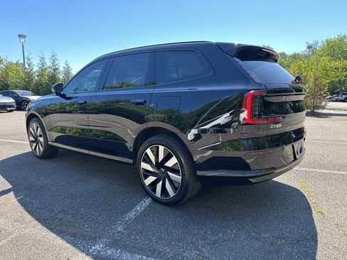 Certified 2025 Volvo EX90 Plus AWD/4WD image 6