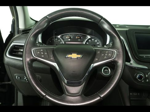 Used 2021 Chevrolet Equinox LT AWD/4WD image 22