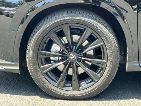 Used 2025 Lexus NX 450h+ F Sport AWD/4WD image 33