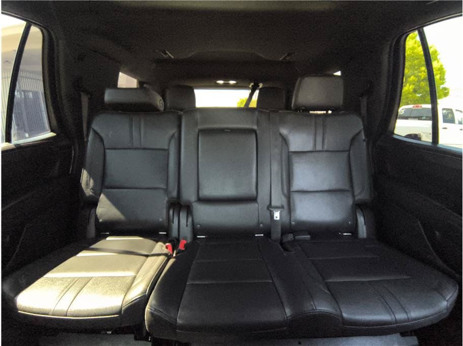Used 2021 Chevrolet Tahoe RST w/ Rear Media and Nav Package RWD image 8