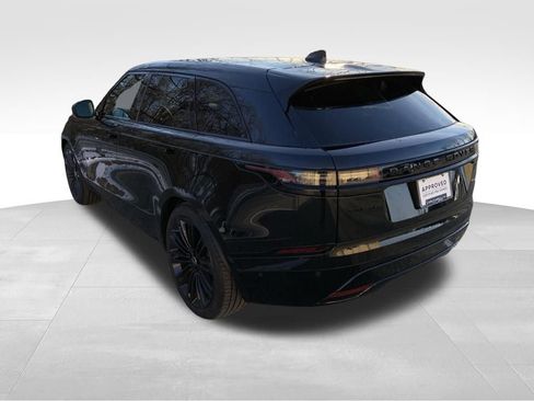 Certified 2025 Land Rover Range Rover Velar Dynamic SE image 6