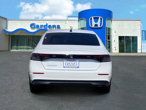 Used 2026 Honda Accord SE image 5
