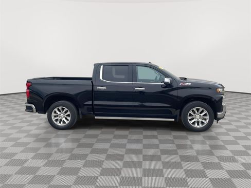 Used 2021 Chevrolet Silverado 1500 LTZ image 2