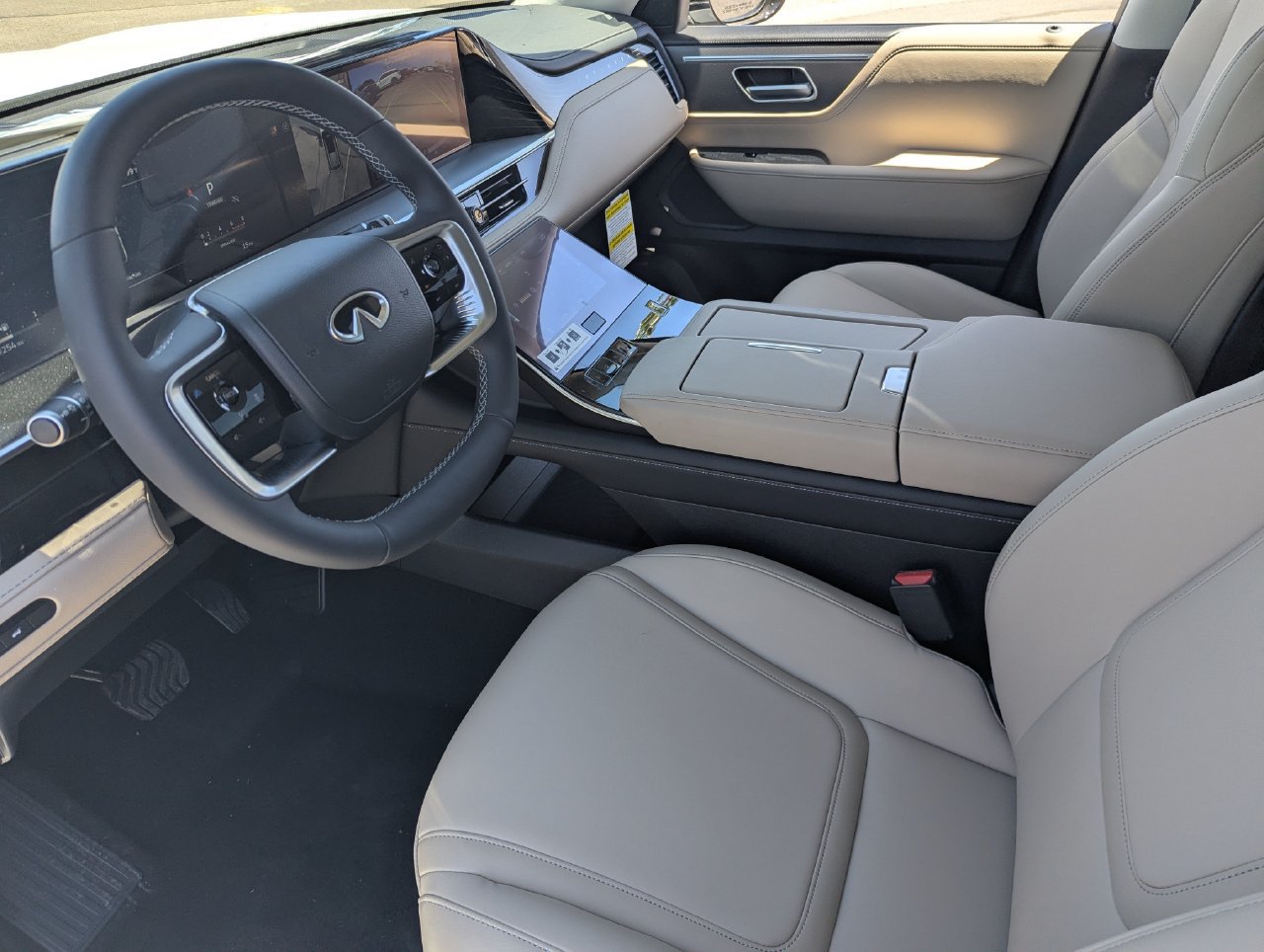 Certified 2026 INFINITI QX80 Pure w/ Cargo Package RWD image 11