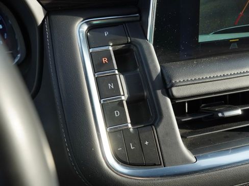 Used 2023 Chevrolet Tahoe LT image 16