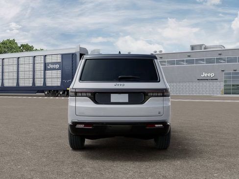New 2026 Jeep Grand Wagoneer 4WD image 7