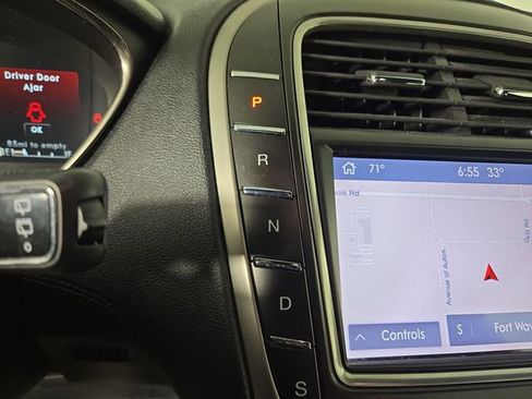 Used 2019 Lincoln Nautilus Select image 20