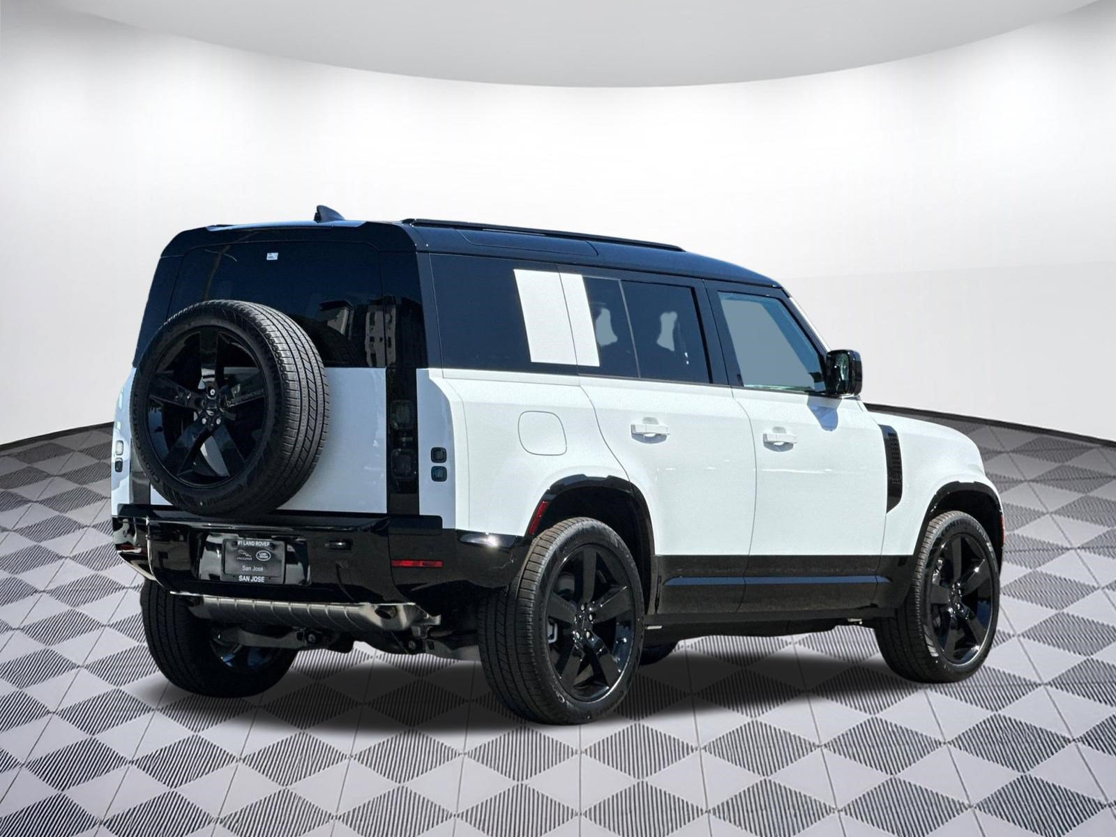 New 2026 Land Rover Defender 110 X-Dynamic SE AWD/4WD image 8