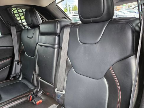 Used 2015 Jeep Cherokee Trailhawk w/ Comfort/Convenience Group AWD/4WD image 17