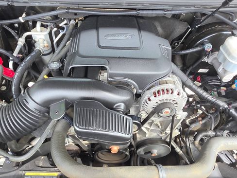 Used 2010 Cadillac Escalade ESV Platinum RWD image 65