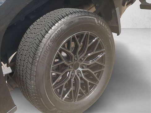 Used 2025 Chevrolet Silverado 1500 Custom RWD image 21