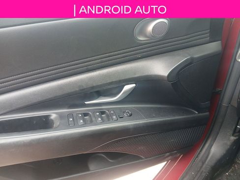 Used 2022 Hyundai Elantra SEL w/ Convenience Package image 11