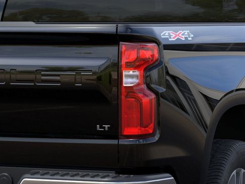 New 2026 Chevrolet Silverado 1500 LT AWD/4WD image 36