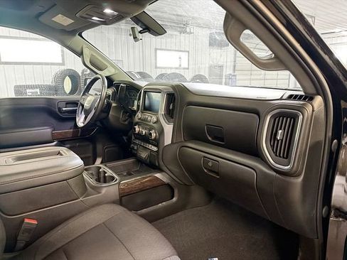 Used 2021 GMC Sierra 1500 Elevation w/ X31 Off-Road Package AWD/4WD image 12