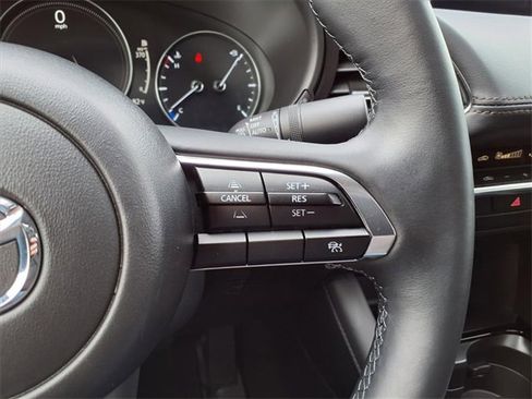 Used 2025 MAZDA MAZDA3 s image 23