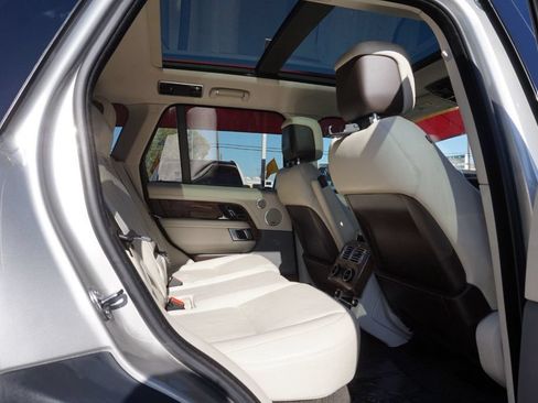 Used 2019 Land Rover Range Rover HSE AWD/4WD image 21