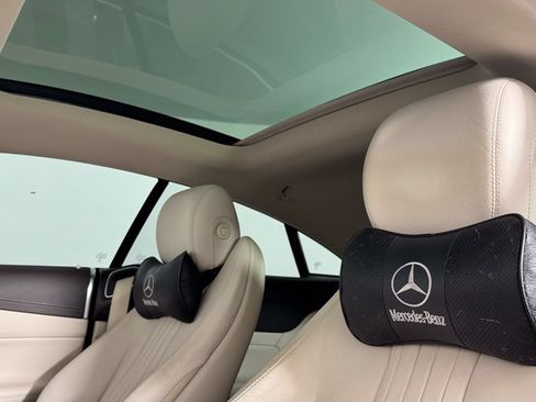 Used 2018 Mercedes-Benz E 400 4MATIC Coupe w/ Premium 3 Package image 17