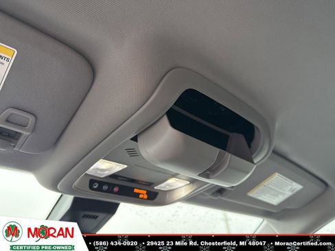 Used 2022 Chevrolet Equinox LT image 22