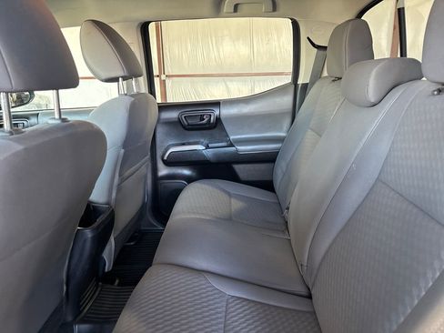 Used 2021 Toyota Tacoma SR5 image 10