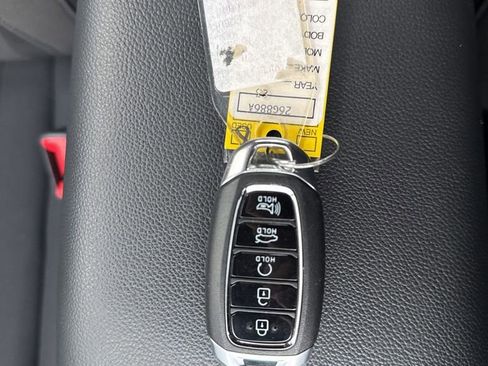 Used 2023 Hyundai Elantra SEL w/ Convenience Package FWD image 35