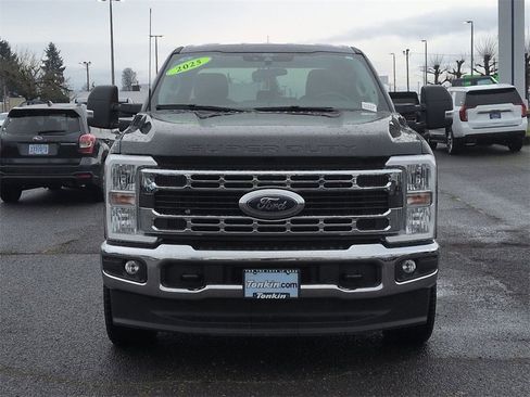 Used 2025 Ford F250 XLT w/ FX4 Off-Road Package image 8