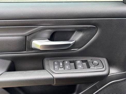New 2026 RAM 1500 Express AWD/4WD image 15