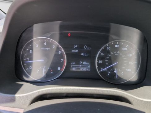 Used 2017 Hyundai Elantra SE FWD image 20