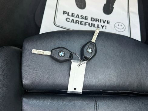 Used 2005 BMW 645Ci 645Ci Convertible 2D image 31