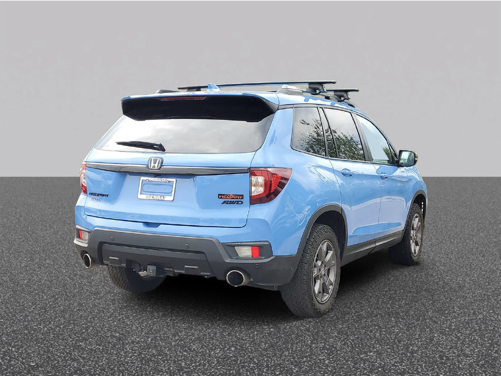 Certified 2024 Honda Passport TrailSport image 3