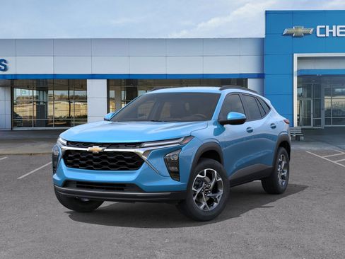 New 2026 Chevrolet Trax LT FWD image 7