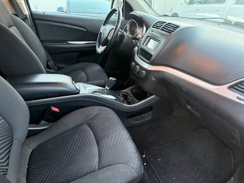 Used 2018 Dodge Journey SE w/ Connectivity Group image 5