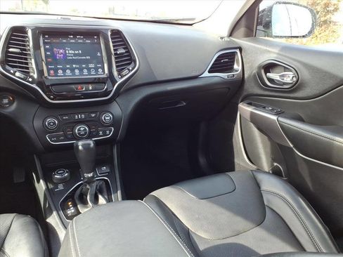 Used 2022 Jeep Cherokee Limited AWD/4WD image 10
