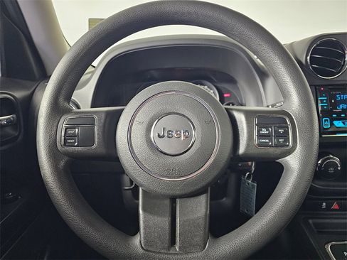 Used 2014 Jeep Patriot Sport w/ Power Value Group image 24