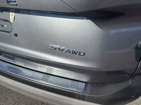 Used 2023 Nissan Rogue SV w/ SV Premium Package image 5