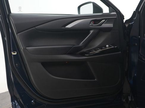 Used 2023 MAZDA CX-9 Touring image 22