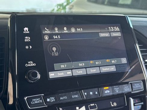 Used 2018 Honda Odyssey EX-L image 16