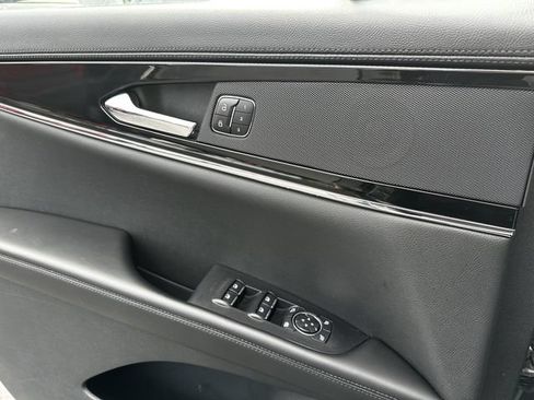 Certified 2023 Lincoln Nautilus Reserve AWD/4WD image 30