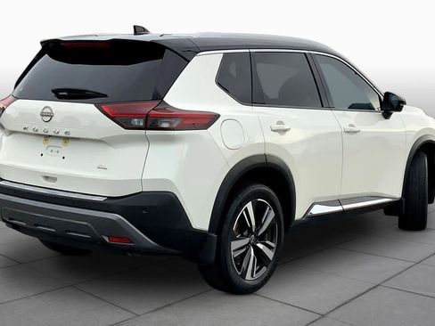Used 2023 Nissan Rogue SL FWD image 23