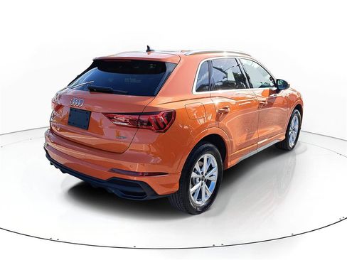 Certified 2025 Audi Q3 2.0T Premium Plus w/ Premium Plus Package image 4