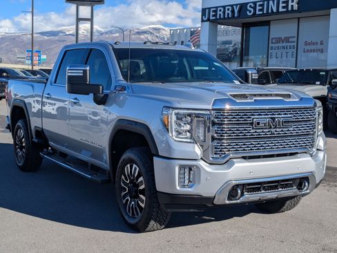 Certified 2023 GMC Sierra 3500 Denali w/ Denali Ultimate Package image 8