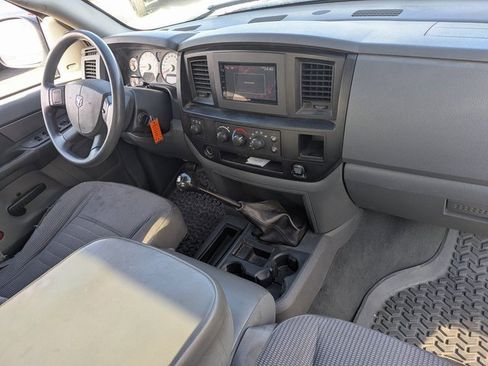 Used 2008 Dodge Ram 1500 Truck ST image 29