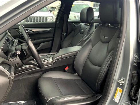Used 2023 Cadillac CT5 Luxury image 25