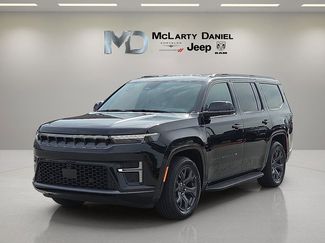 New 2026 Jeep Grand Wagoneer Limited w/ Convenience Group I AWD/4WD video 2