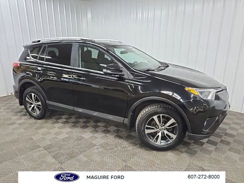 Used 2018 Toyota RAV4 XLE w/ Plus Extra Value Package AWD/4WD image 1